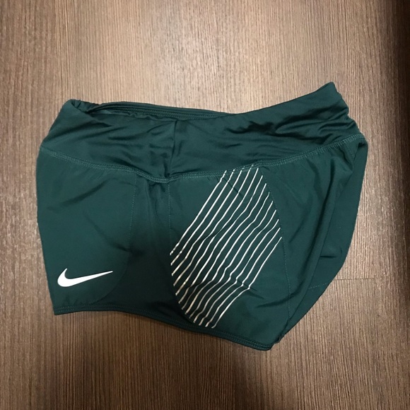 Turquoise Nike dri-fit shorts - Picture 3 of 3